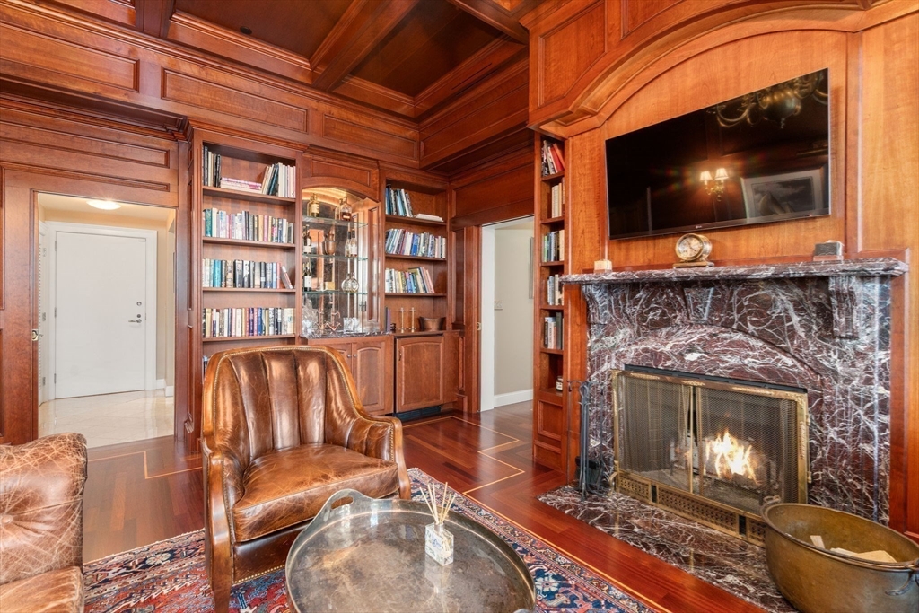 6 Edgerly Place Unit: 402/403
