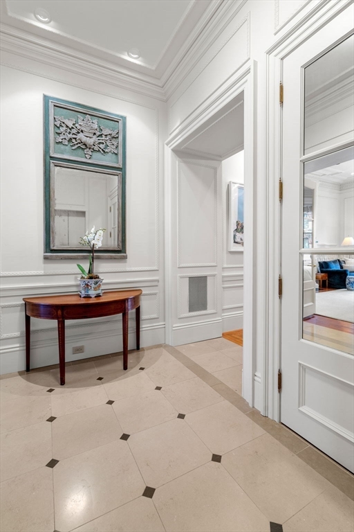 183 Commonwealth Avenue Unit: 3A/3B