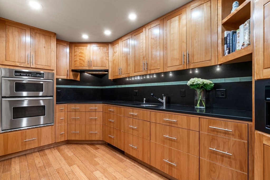 183 Commonwealth Avenue Unit: 3A/3B