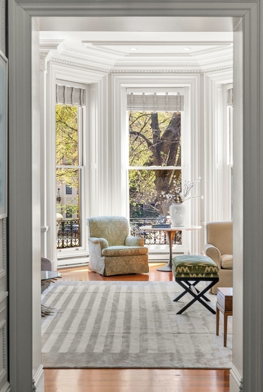 183 Commonwealth Avenue Unit: 3A/3B
