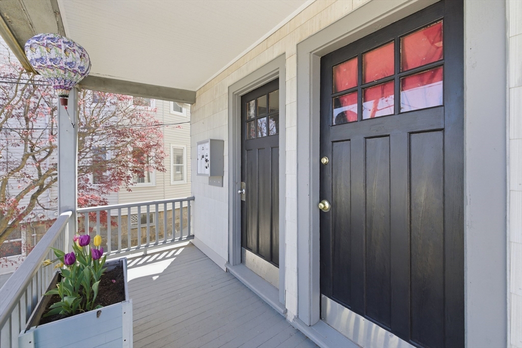 71 Houghton St