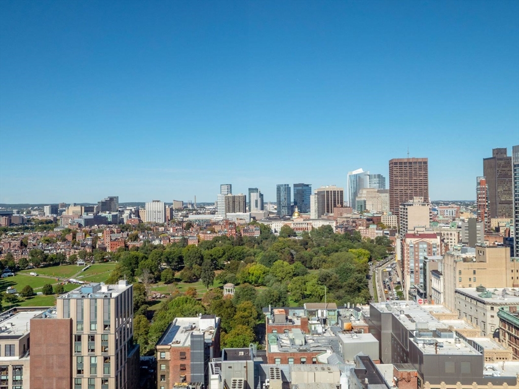 110 Stuart Street # 27C