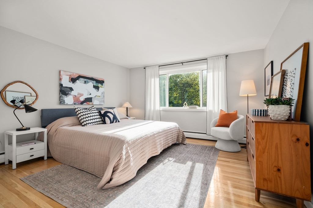205 Kent Street # 48