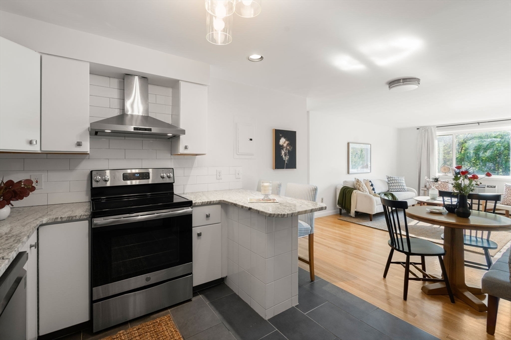 205 Kent Street # 48