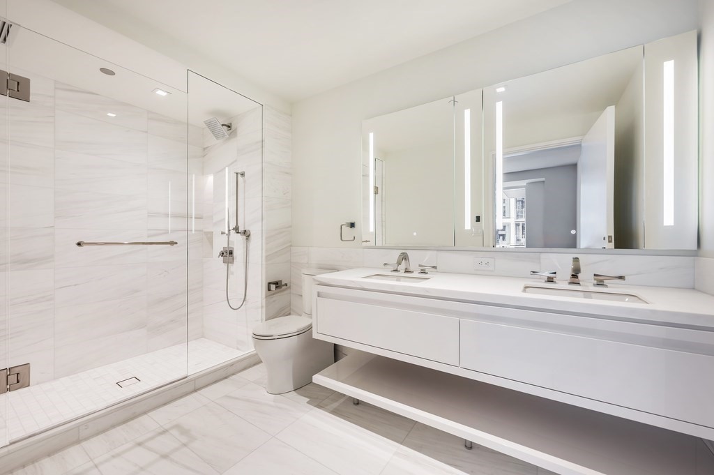 150 Seaport Blvd # 17A
