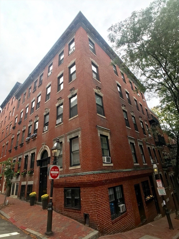 19 Revere Street # 3