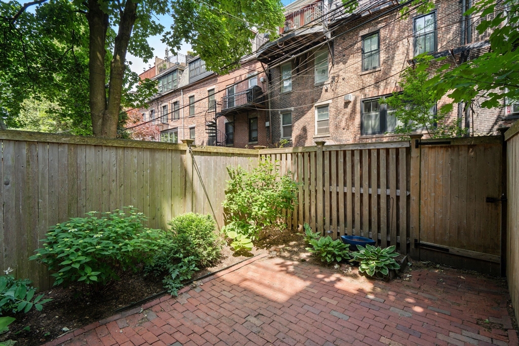 37 Appleton Street # 1