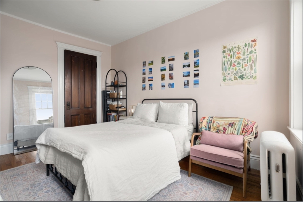 282 Newbury St # 17A
