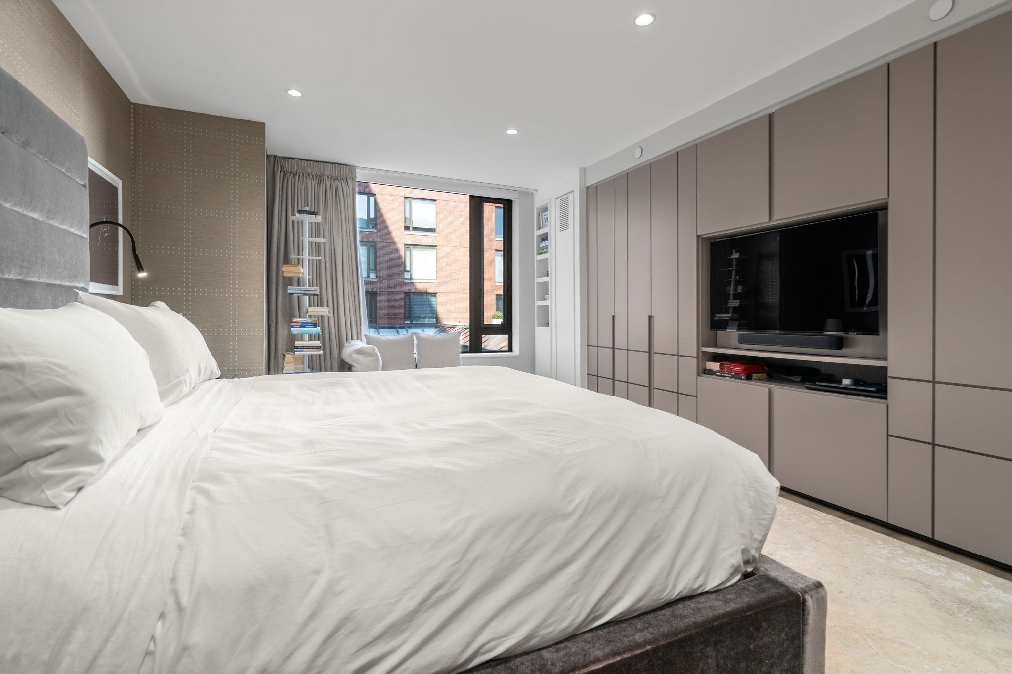 220 Boylston Street # 9013