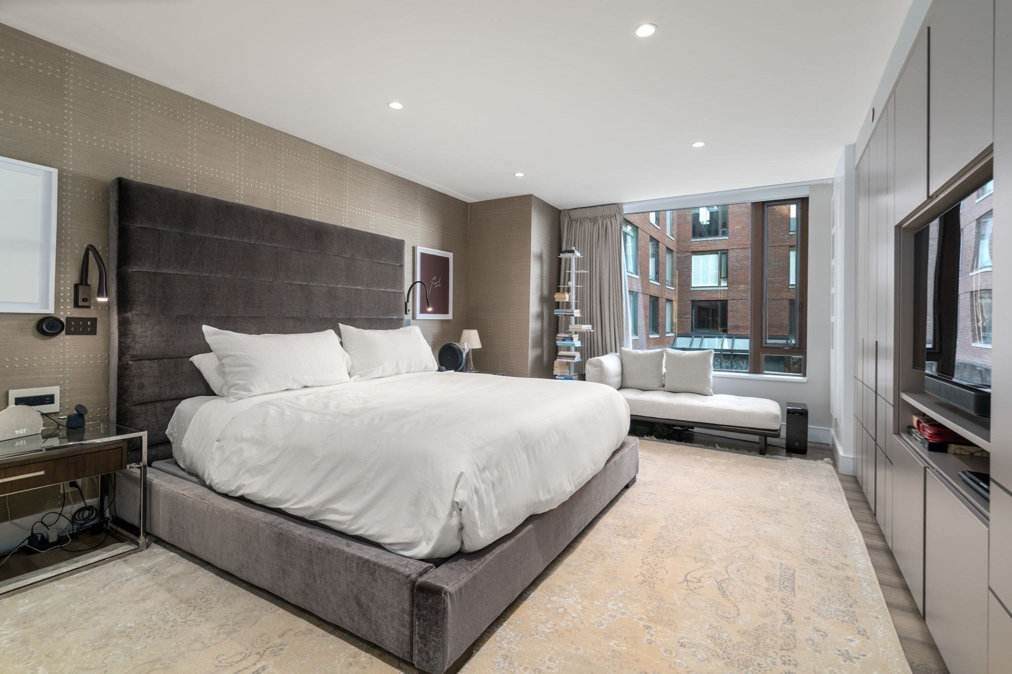 220 Boylston Street # 9013