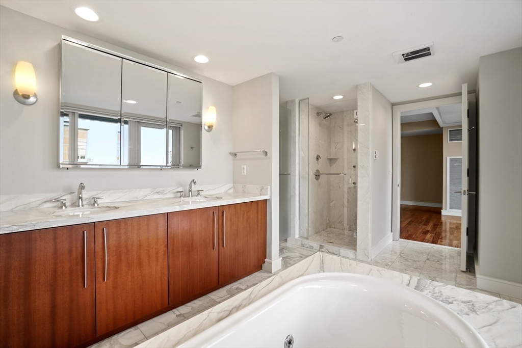 2-1/2 Battery Wharf # 2304