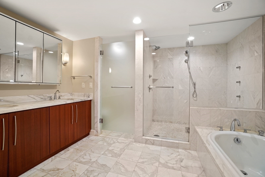 2-1/2 Battery Wharf # 2304