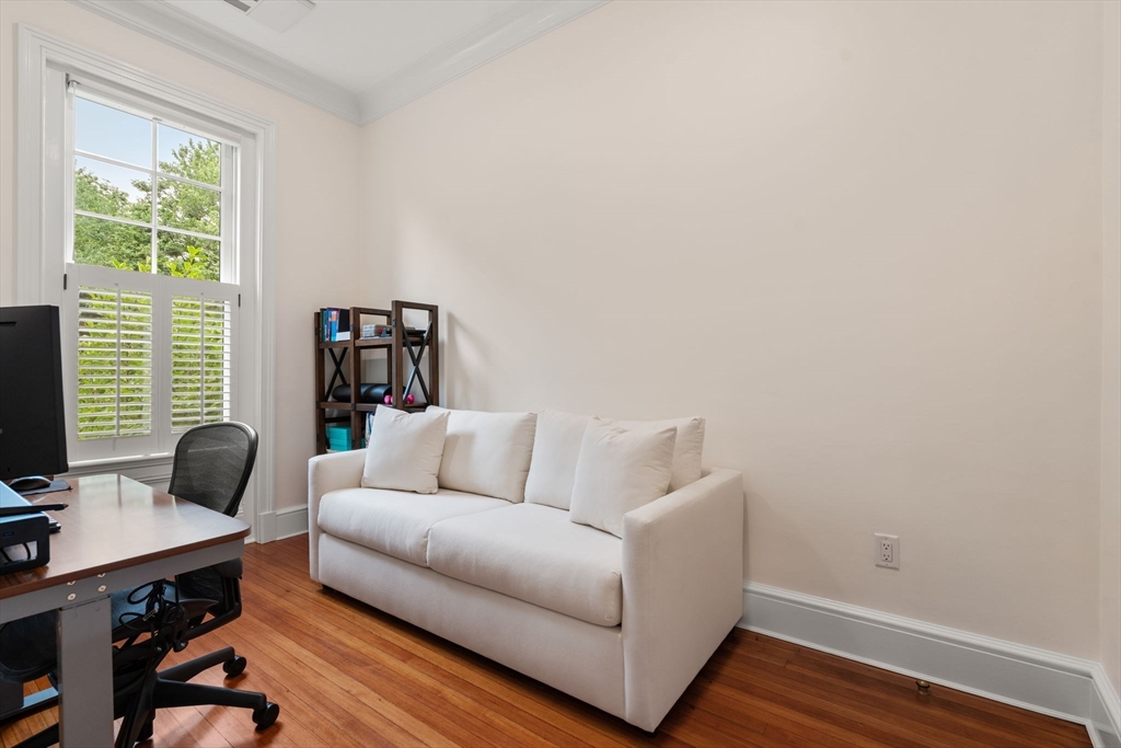 216 Commonwealth Avenue # 3