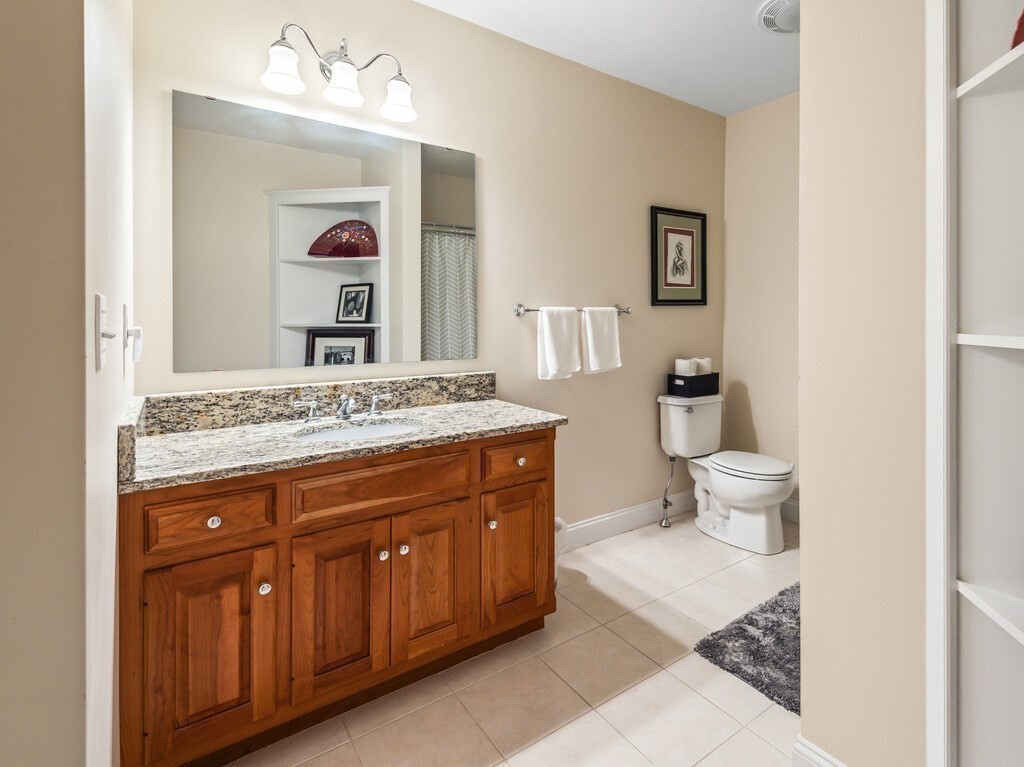 8 Walden Way # 8