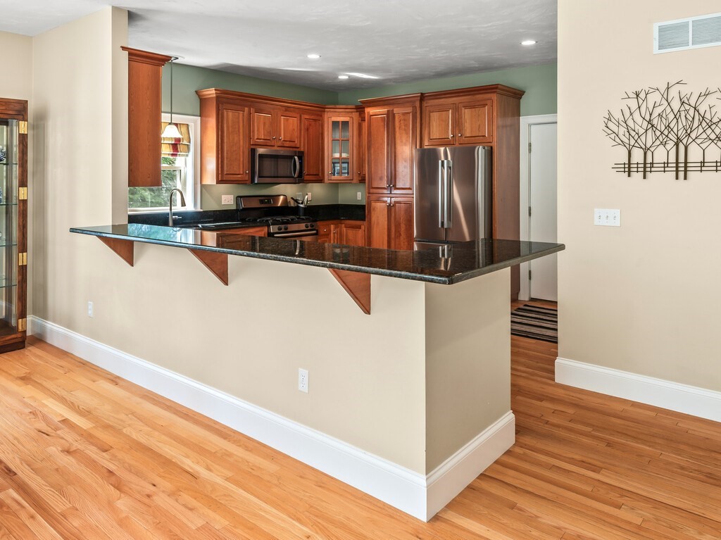 8 Walden Way # 8