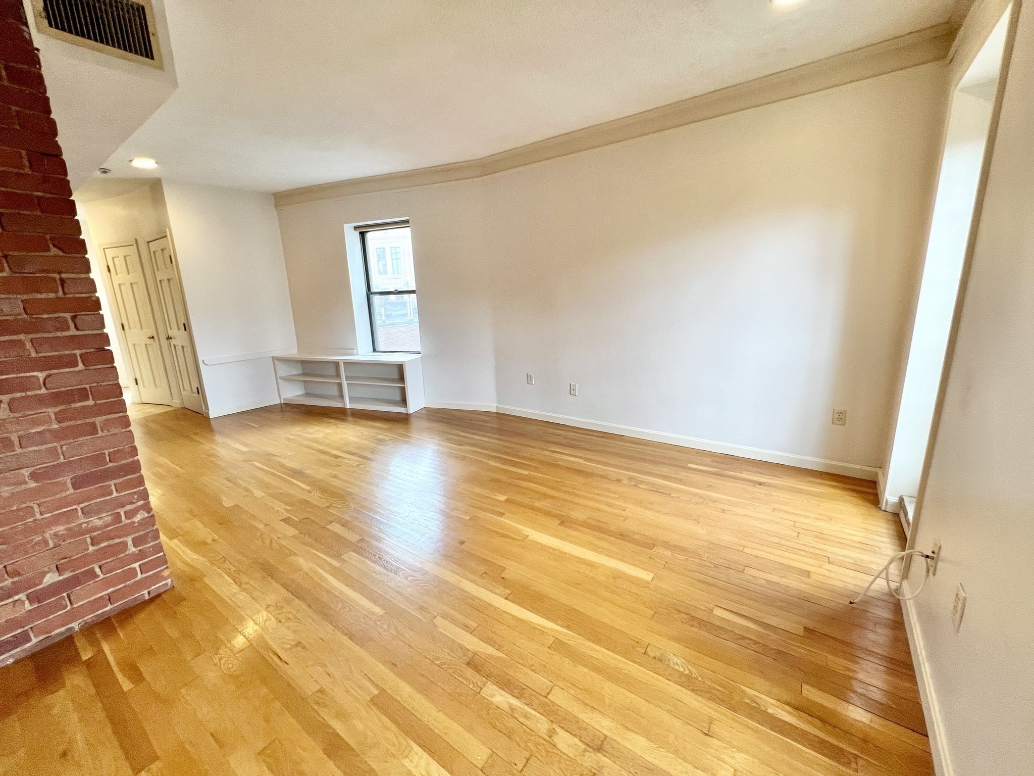 187 North St # 8