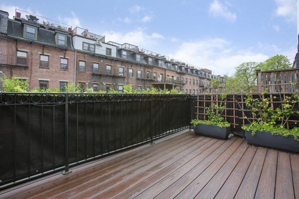 192 W Springfield Street # 2