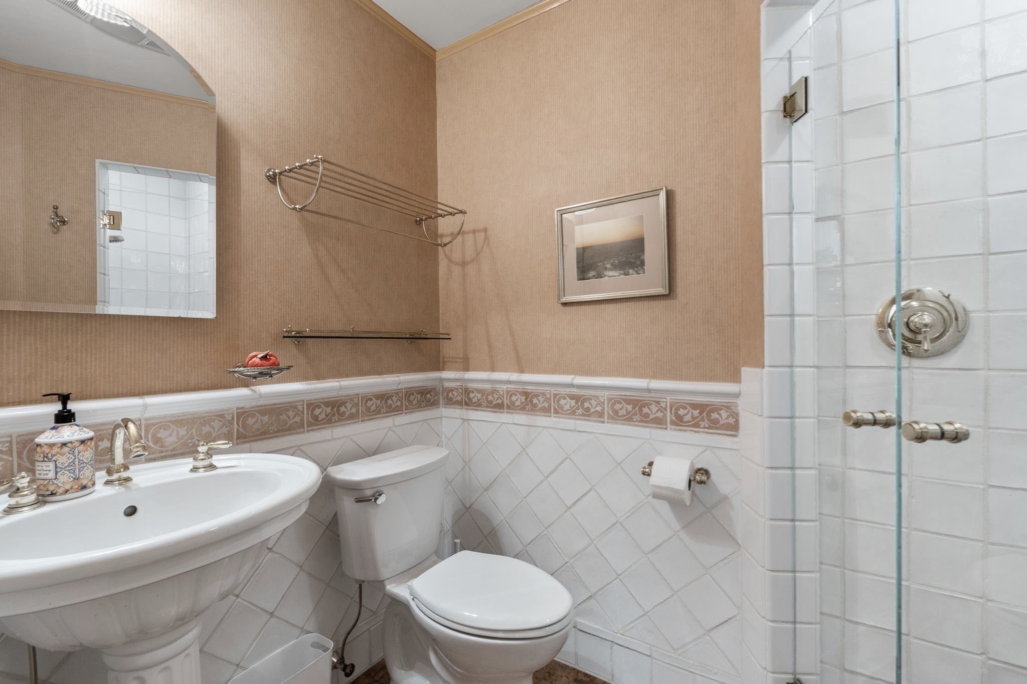 197 Commonwealth Avenue # 3