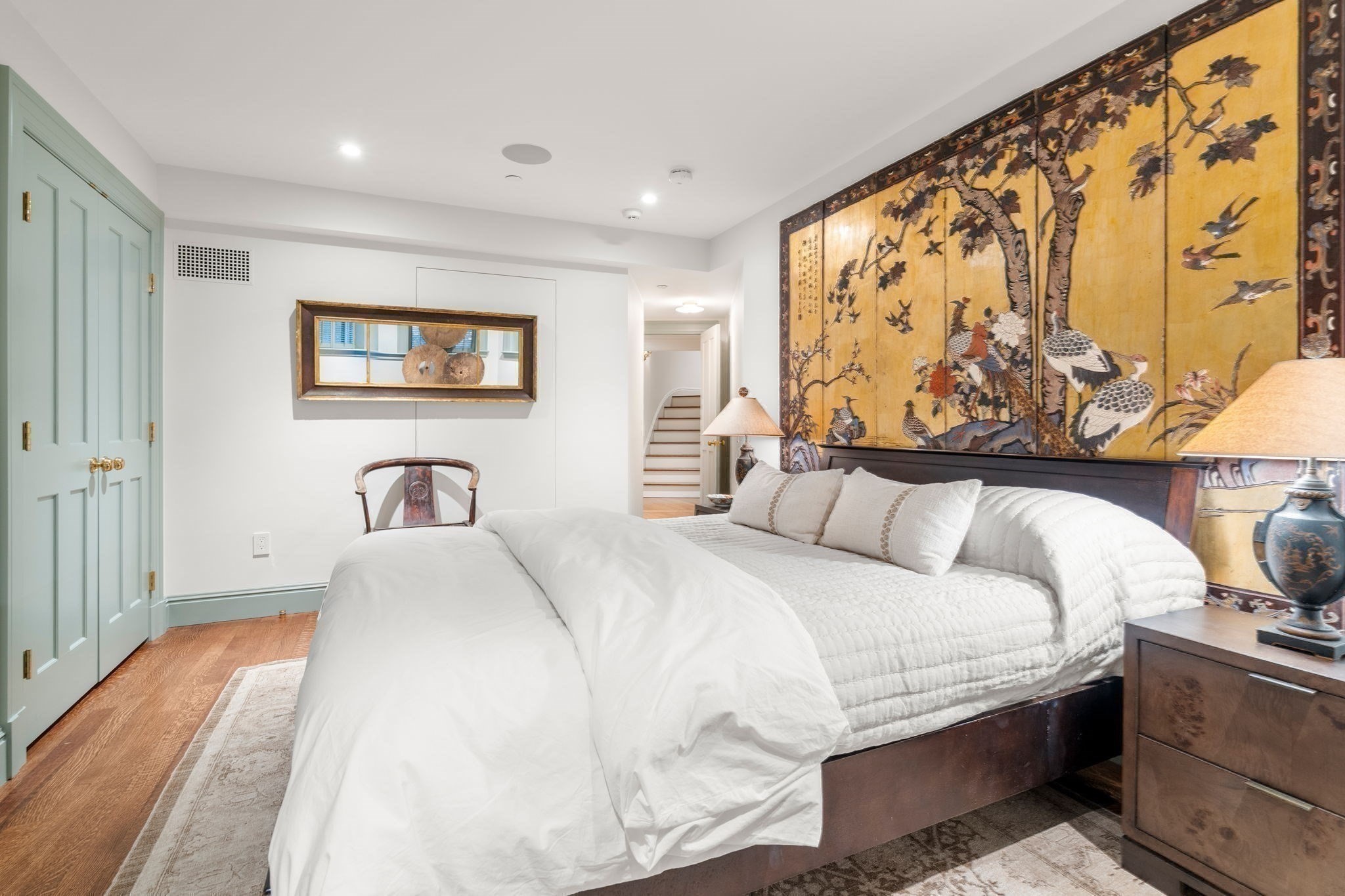 4 West Hill Place # 4