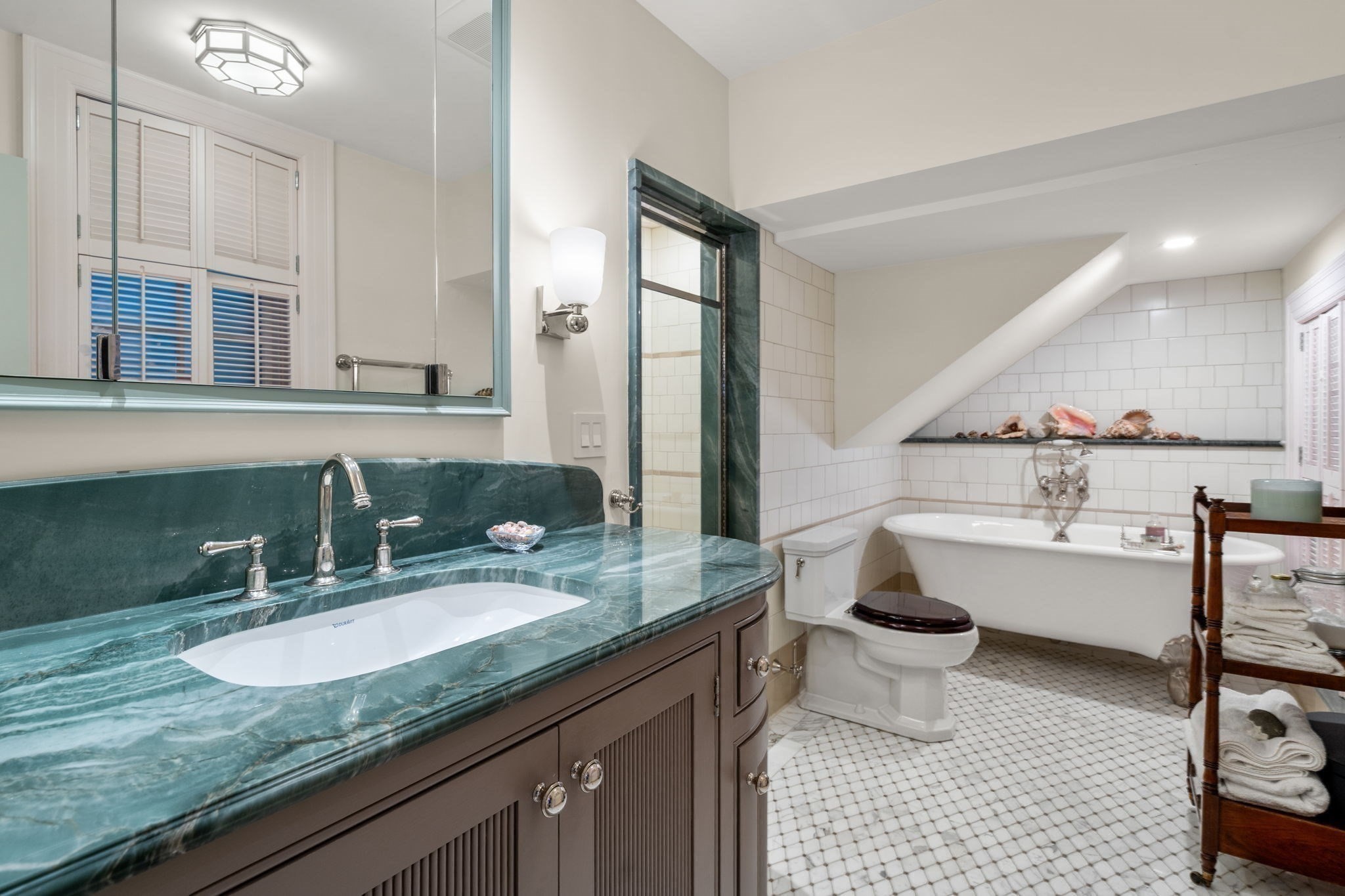 4 West Hill Place # 4