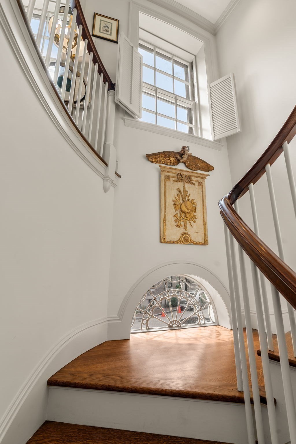 4 West Hill Place # 4