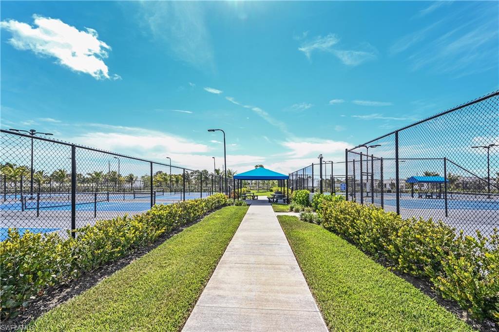 28483 Captiva Shell LOOP