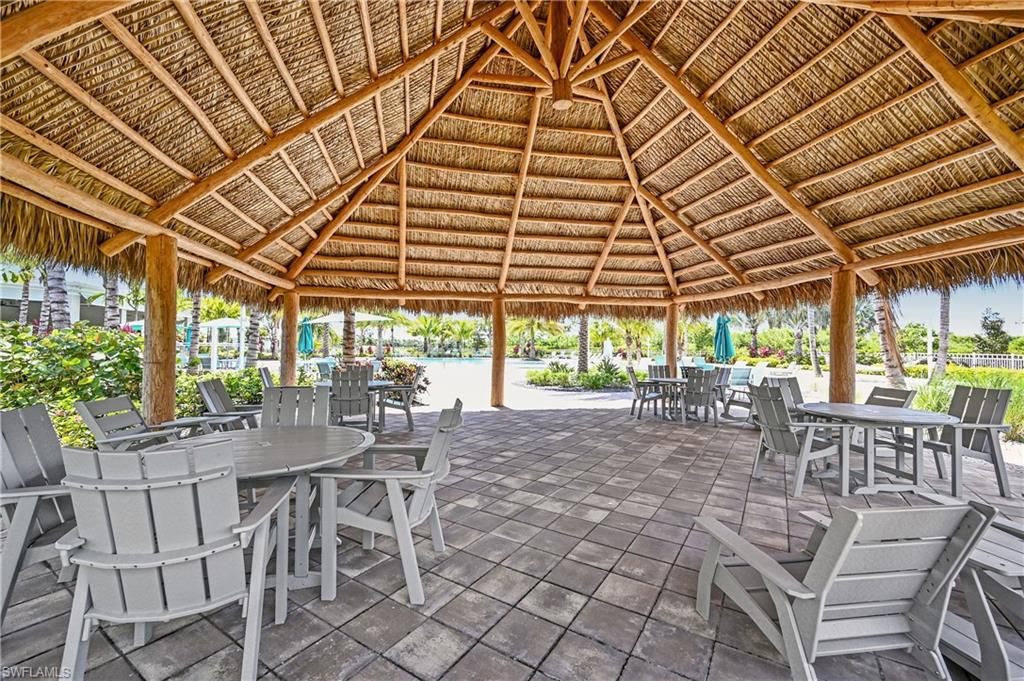 28483 Captiva Shell LOOP