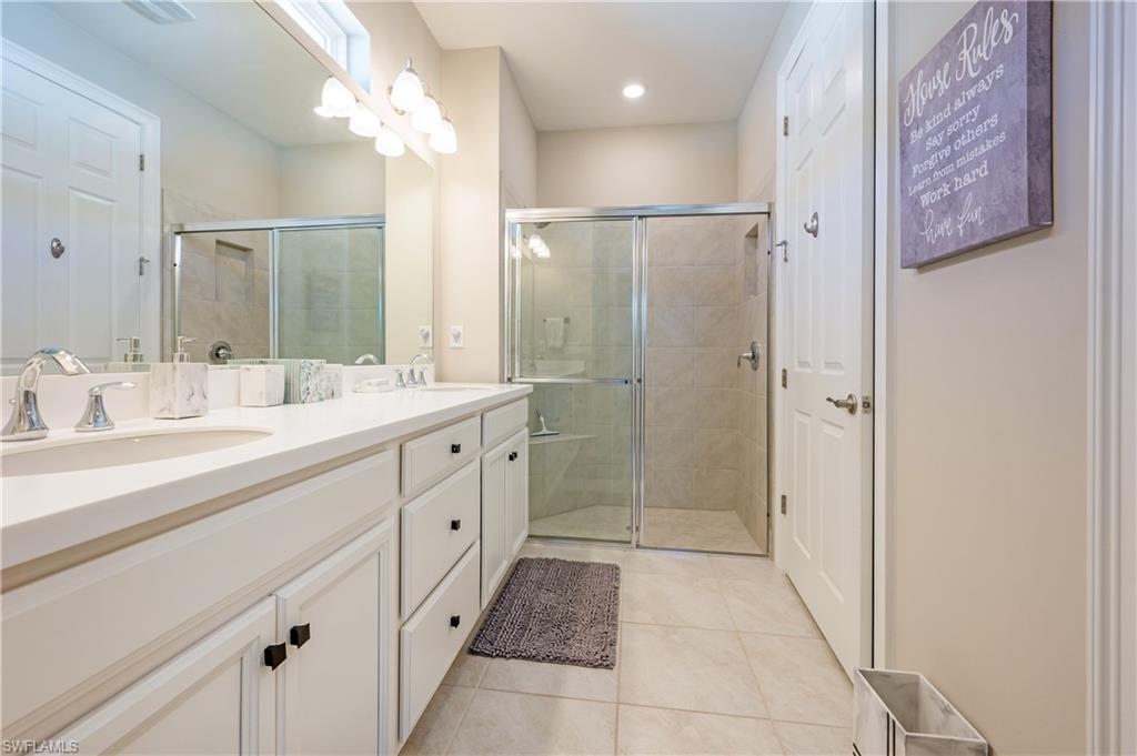 28483 Captiva Shell LOOP