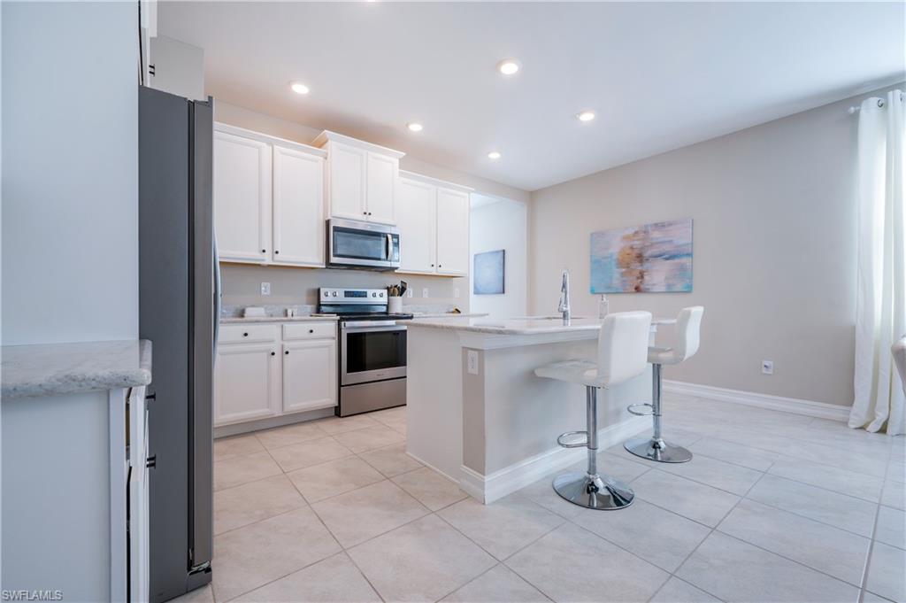 28483 Captiva Shell LOOP