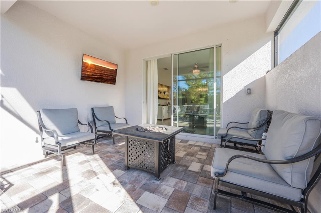 28483 Captiva Shell LOOP