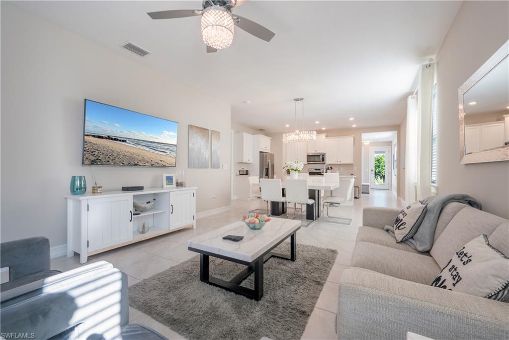 28483 Captiva Shell LOOP