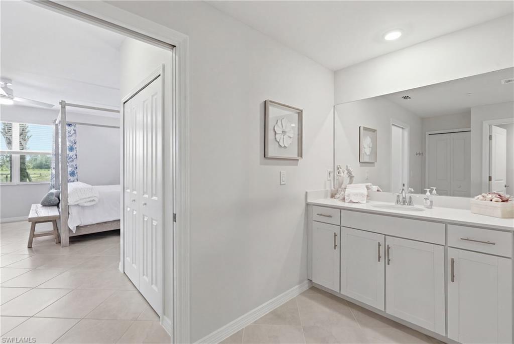 43258 Water Bird WAY 6011