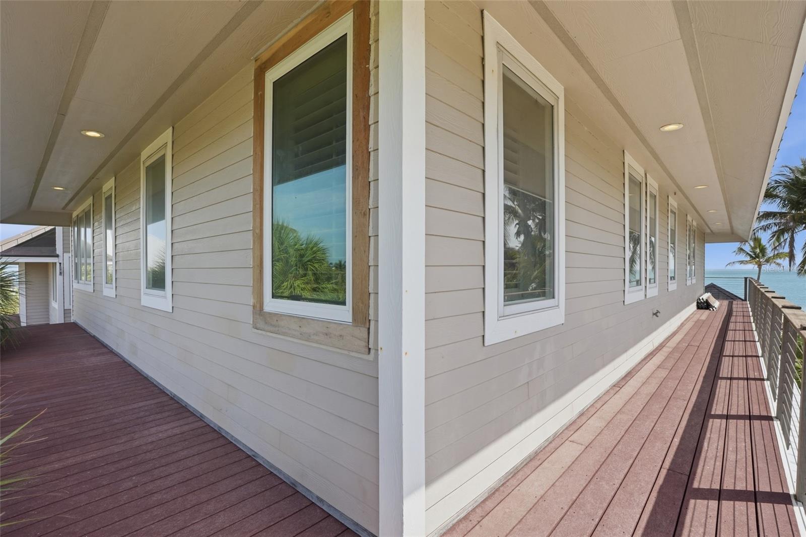 211 KINGFISHER DR