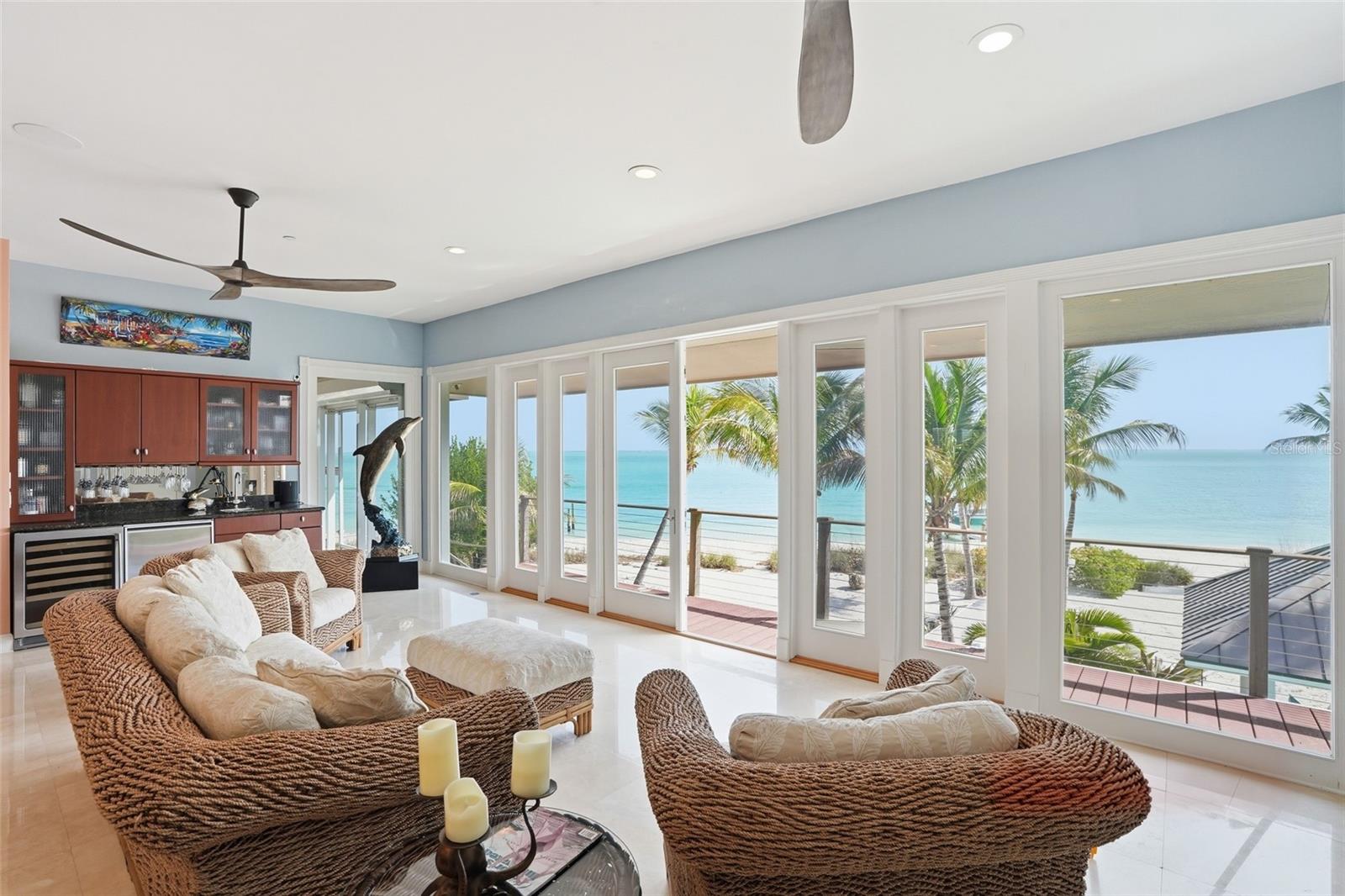 211 KINGFISHER DR