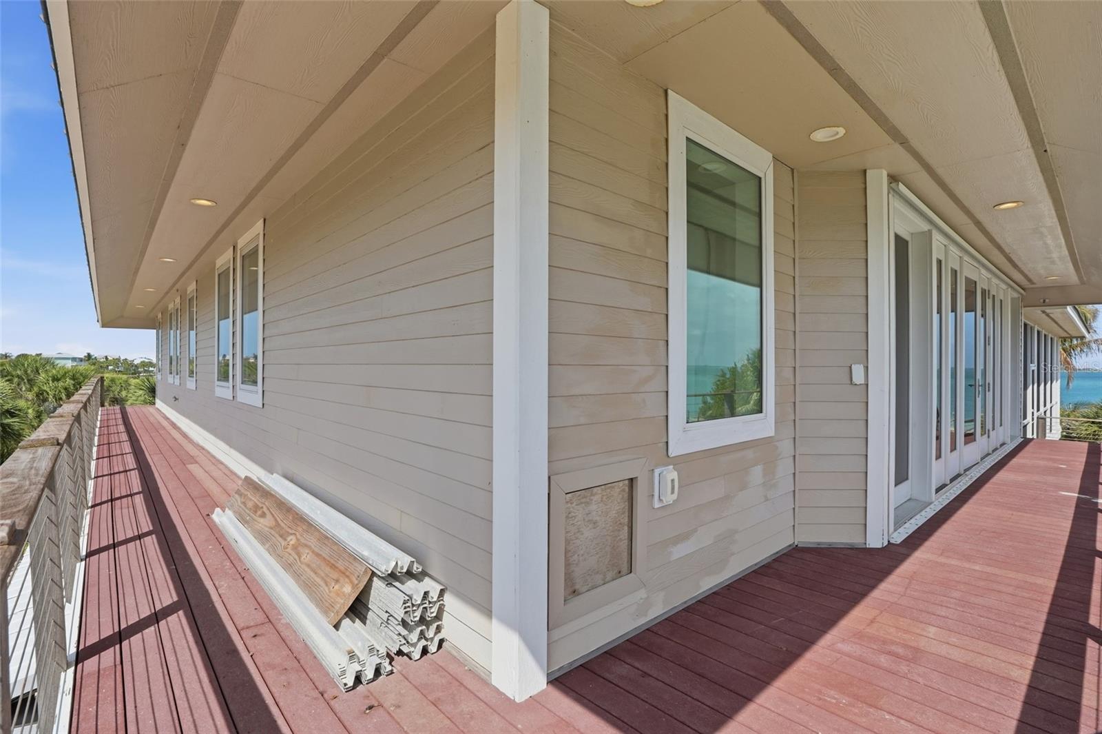 211 KINGFISHER DR