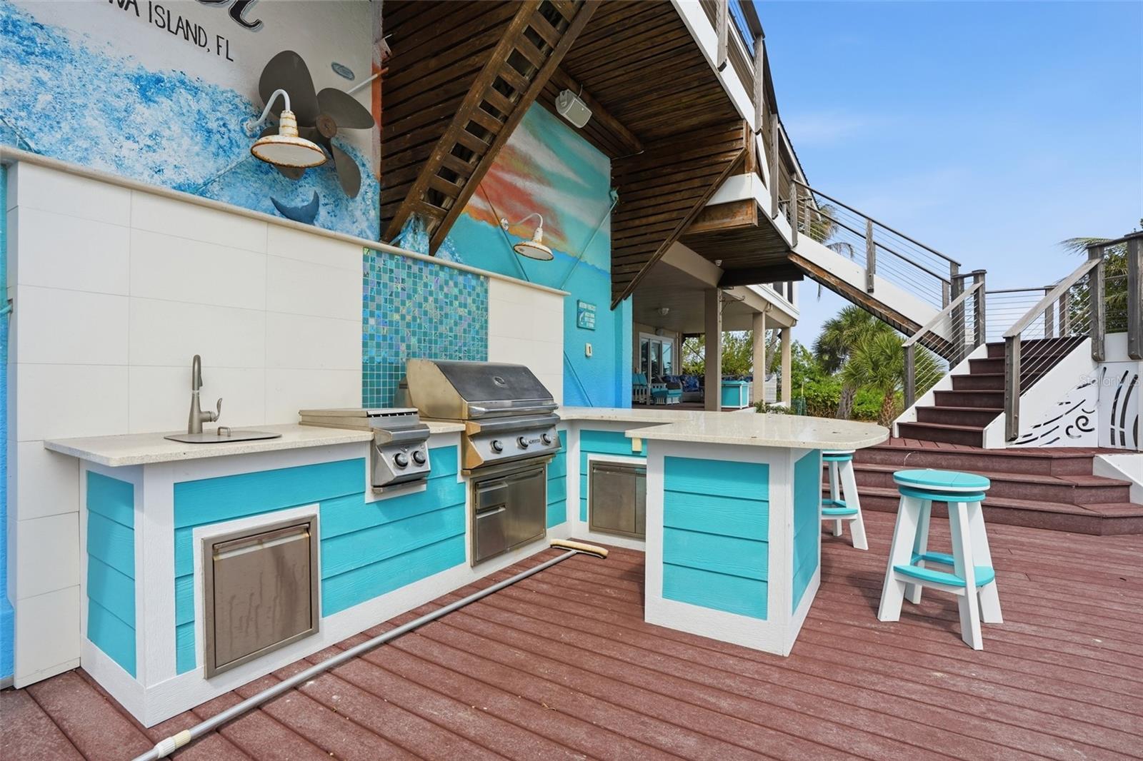 211 KINGFISHER DR