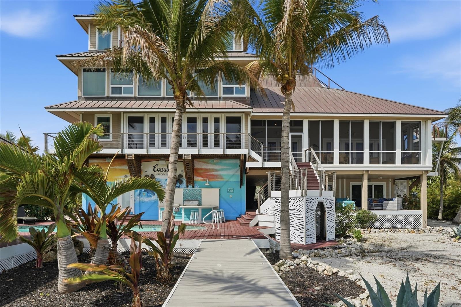 211 KINGFISHER DR