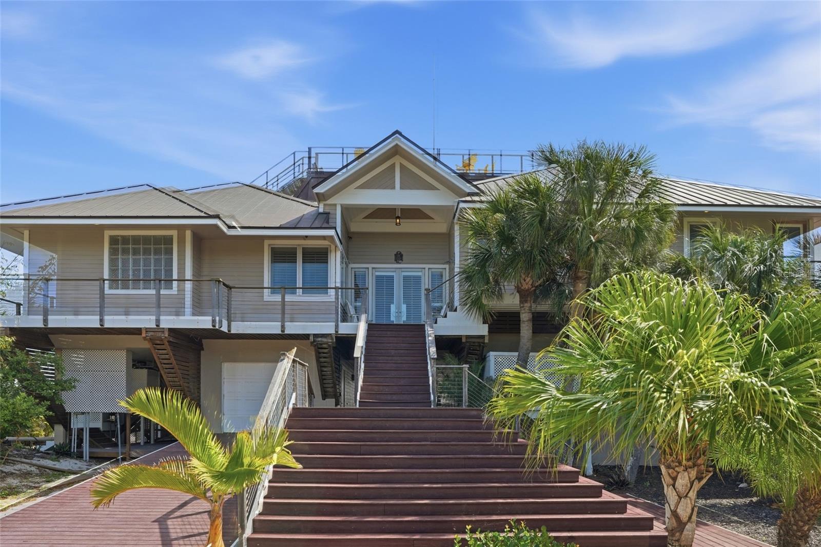 211 KINGFISHER DR