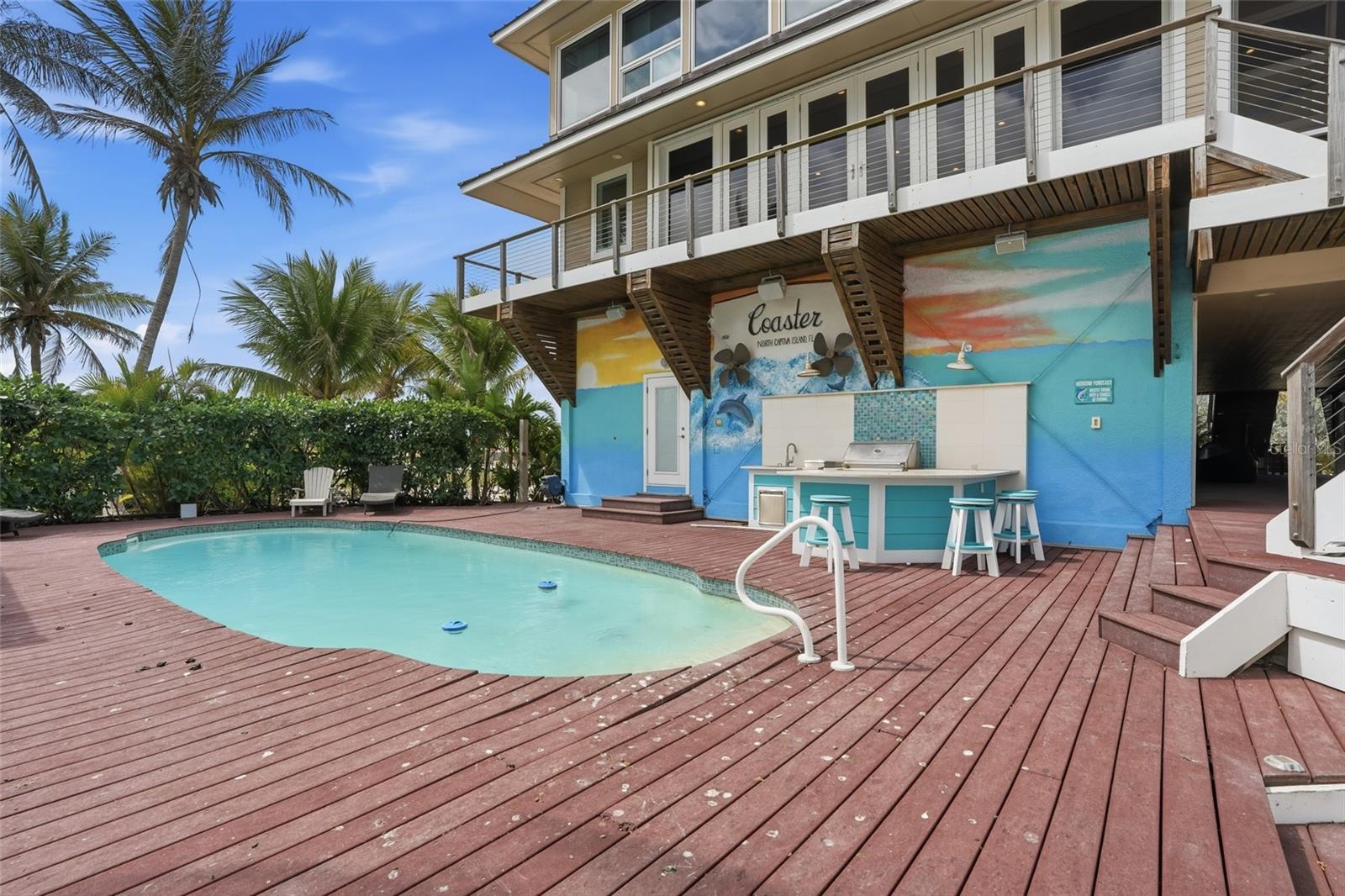 211 KINGFISHER DR
