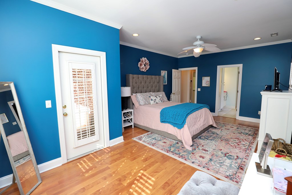 1980 Harborview Drive