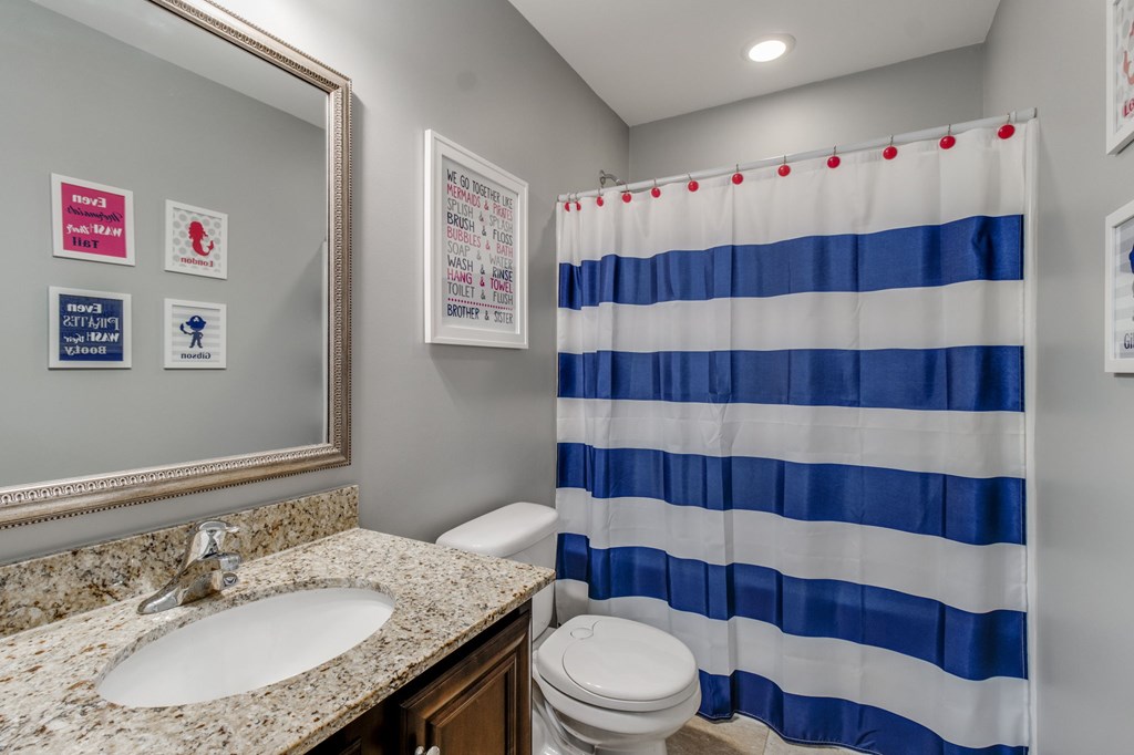 21 VINTAGE OAK COURT