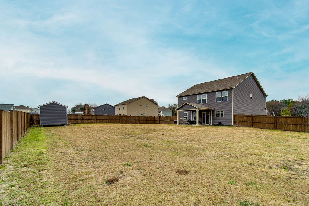 21 VINTAGE OAK COURT