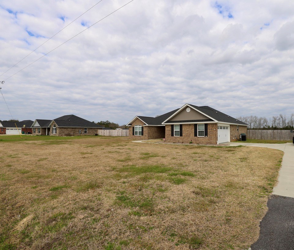 4105 QUEEN CHAPEL RD