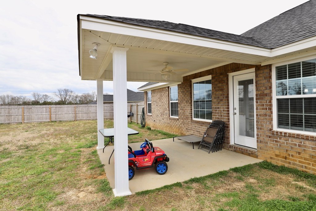 4105 QUEEN CHAPEL RD