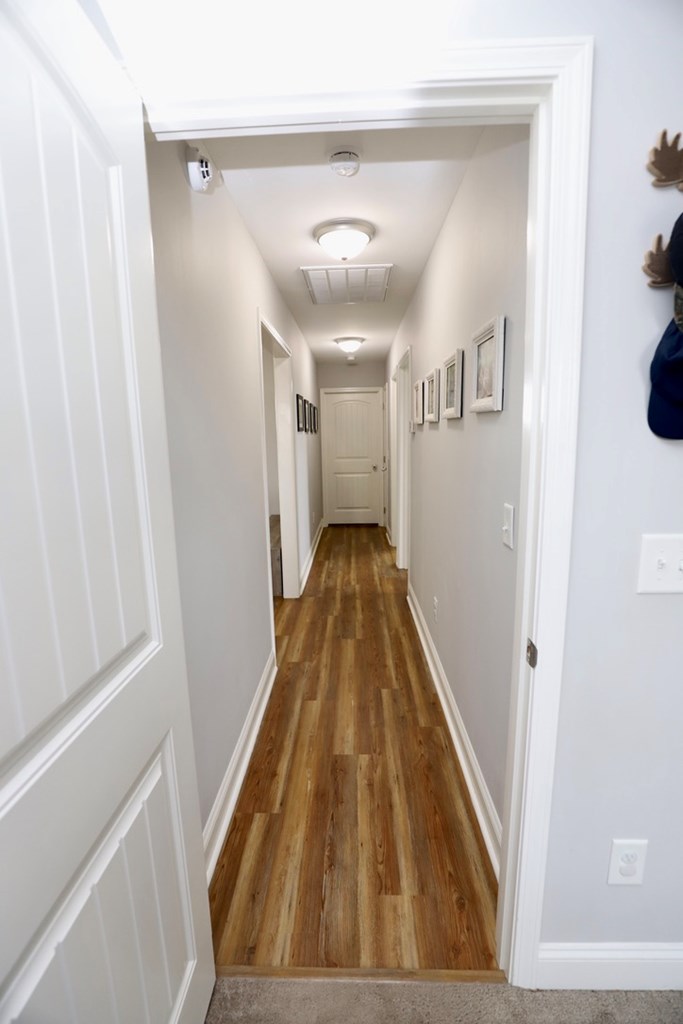 4105 QUEEN CHAPEL RD