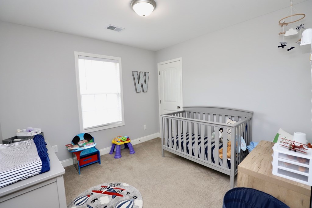 4105 QUEEN CHAPEL RD