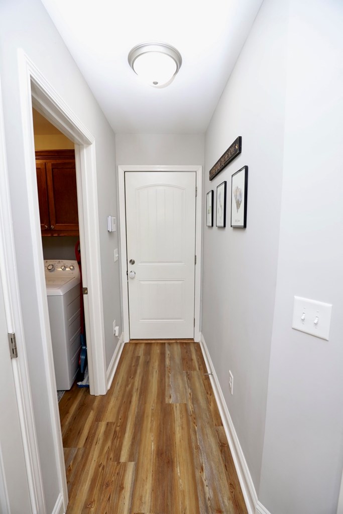 4105 QUEEN CHAPEL RD