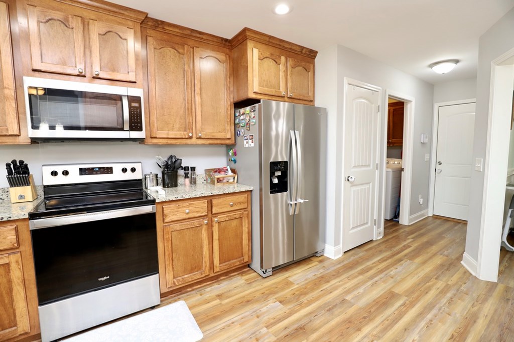 4105 QUEEN CHAPEL RD