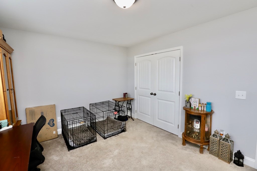 4105 QUEEN CHAPEL RD