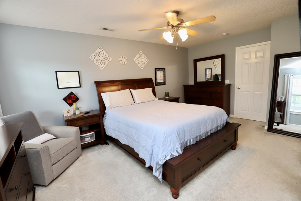 3810 RHODODENDRON ST